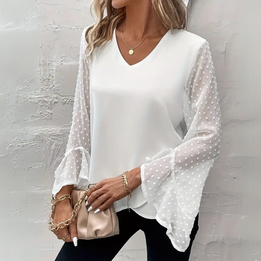Casual chic white blouse