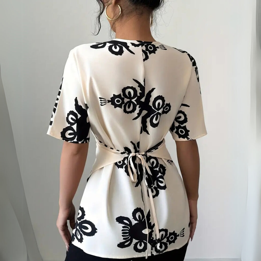 Smart casual women blouse style